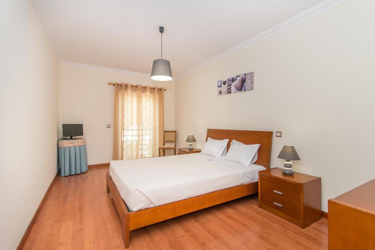 Casa Mergoux - 15 Mins Walk City Center - Quiet - Spacious Тавира Екстериор снимка