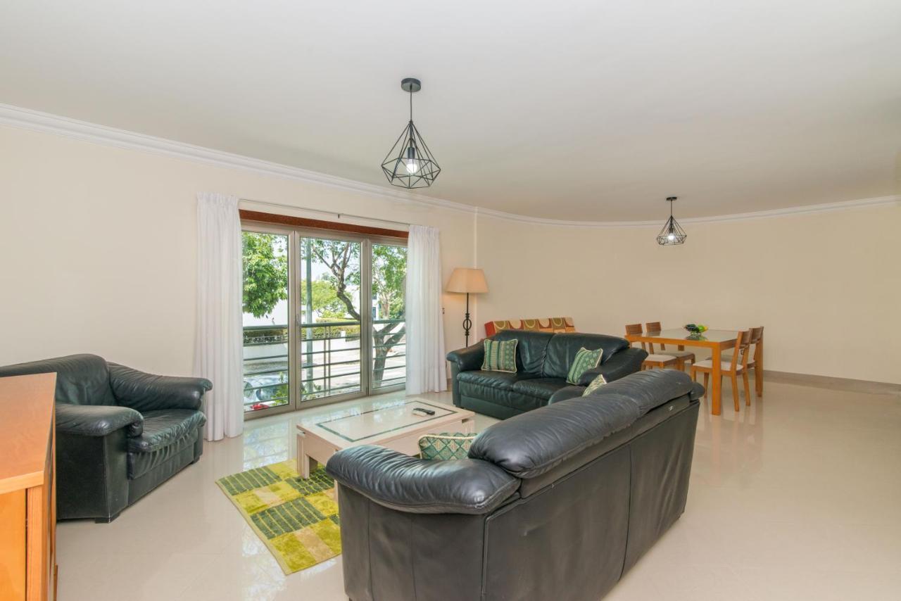 Casa Mergoux - 15 Mins Walk City Center - Quiet - Spacious Тавира Екстериор снимка